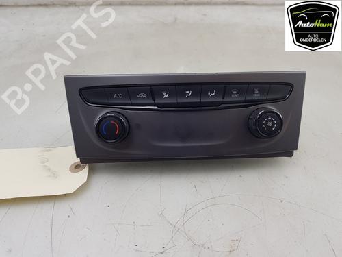 AC Styreenhet / Manøvreringsenhet OPEL ASTRA K (B16) 1.5 CRDI (68) (105 hp) 17541618
