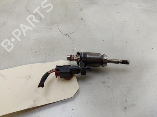 injector-vw-golf-viii-cd1-da1-2019-37179645 main image