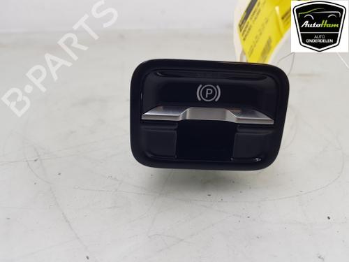 switch-mercedes-benz-c-class-w206-c-300-206046-a2239057706-a22390577069j32-2021-18571158 main image