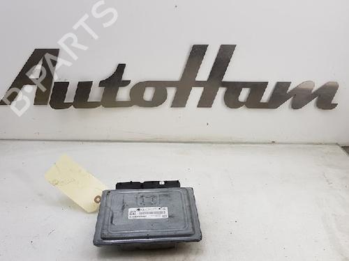 Used Engine control unit (ECU) Engine control unit (ECU) 12030251 12030251