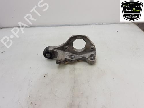 Used Support VOLVO V40 Hatchback (525) D3 (150 hp) 13148162