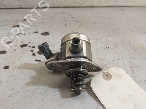 Used Injection pump Injection pump VOLVO V60 I (155) T3 (150 hp) 39975078 39975078