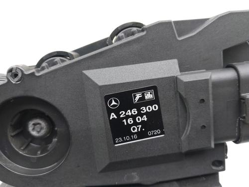 Pédale Pédale MERCEDES-BENZ CLA Coupe (C117) CLA 180 (117.342) (122 hp) 34695781 34695781