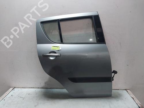 Używane Drzwi tylne prawe SUZUKI SWIFT IV (FZ, NZ) 1.2 (AZH412, ZC72S) (94 hp) 30876240