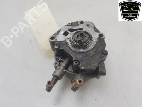 Used Vacuum pump Vacuum pump LAND ROVER RANGE ROVER SPORT II (L494) 3.0 TDV6 4x4 (258 hp) 13657690 13657690