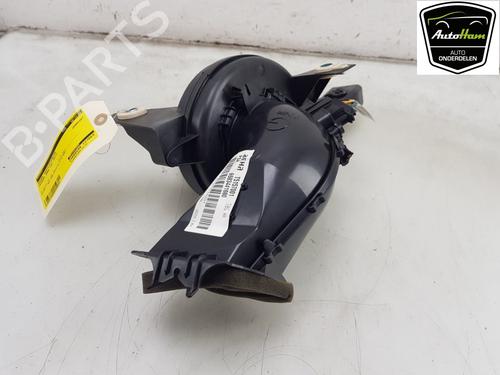 Used Heater blower motor PEUGEOT 5008 (0U_, 0E_) 1.6 16V (120 hp) 22174765