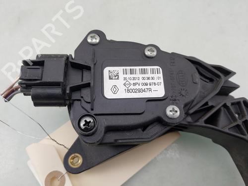 Pedal RENAULT CLIO IV (BH_) 0.9 TCe 90 (BHNF, BHMA, BHMH, BHJK, BHJR) | BP32022683I4