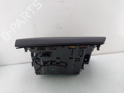 Glove box VOLVO XC60 II (246) T8 Hybrid AWD | BP30102910C95