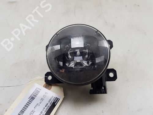Used Right front fog light PEUGEOT 3008 II SUV (MC_, MR_, MJ_, M4_) 1.2 THP/ PureTech 130 (MRHNSM, MRHNSU, MRHNSJ, MRHNYW,... (131 hp) 28715983