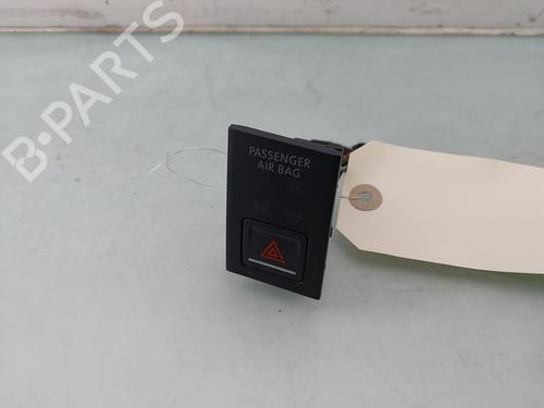 Used Warning switch Warning switch VW GOLF VII Variant (BA5, BV5) 1.2 TSI (110 hp) 33430063 33430063