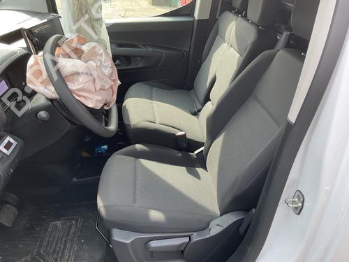 Used Seats set Seats set TOYOTA PROACE CITY Box Body/MPV (BPZ_) 1.5 D-4D 130 (BPZM) (131 hp) 33736249 33736249