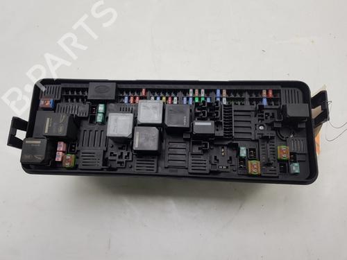Used Fuse box Fuse box LAND ROVER RANGE ROVER SPORT II (L494) 2.0 P400e PHEV 4x4 (300 hp) 34056783 34056783