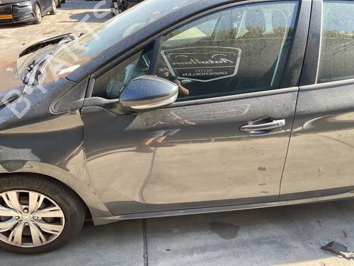 Dør venstre fortil PEUGEOT 208 I (CA_, CC_) 1.4 VTi (95 hp) 26165084