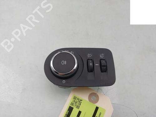 headlight-switch-opel-corsa-f-p2jo-2019-32748191 main image