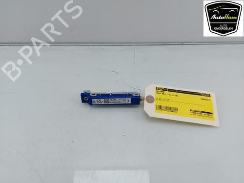 Used Antenna/Base AUDI A4 B9 Avant (8W5, 8WD) RS4 quattro (450 hp) 13146926