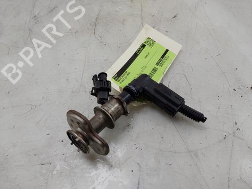 Used Injector VW GOLF VIII (CD1, DA1) 2.0 TDI (150 hp) 30201896