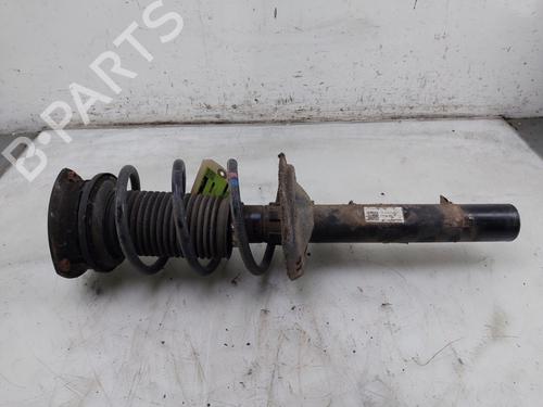 Høyre foran støtdemper Høyre foran støtdemper VW GOLF VII (5G1, BQ1, BE1, BE2) 1.0 TSI (110 hp) 33811833 33811833