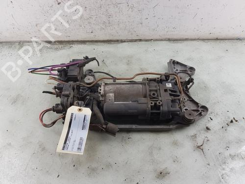 Used Suspension compressor PORSCHE PANAMERA (971) 2.9 4 E-Hybrid (97ABE1, 97BBE1, 97ABX1) (462 hp) 29910030