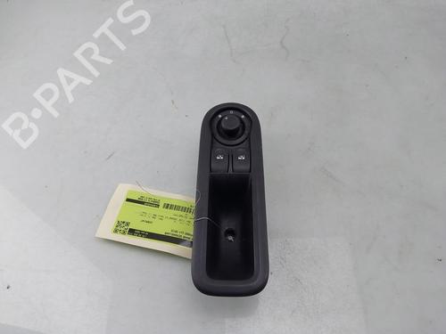 Used Switch RENAULT TWINGO II (CN0_) 1.2 16V (CN04, CN0B) (75 hp) 30533896