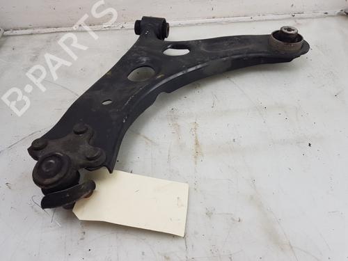 Used Right front suspension arm OPEL CORSA F (P2JO) 1.2 (68) (101 hp) 25926135