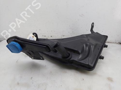 Used Windscreen washer tank PORSCHE MACAN (95B) 2.0 (252 hp) 29743886