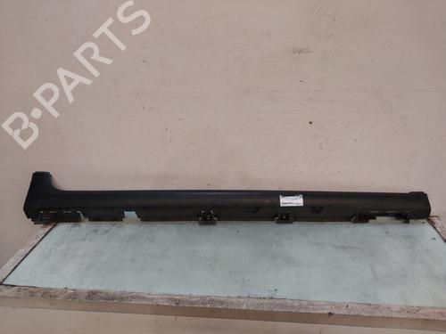 Used Right sideskirt CITROËN C3 III (SX) 1.2 THP 110 (SXHNPS, SXHNZT, SXHNZ6) (110 hp) 29075701