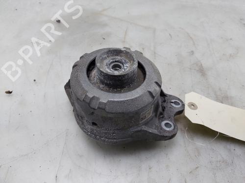 Used Engine mount MERCEDES-BENZ GLC (X253) 250 4-matic (253.946) (211 hp) 30533929