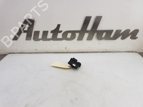 Used Control unit Control unit VW CADDY IV Box Body/MPV (SAA, SAH) 2.0 TDI (75 hp) 13137923 13137923