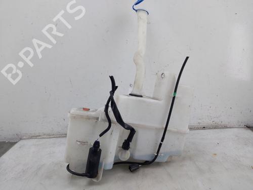 Used Windscreen washer tank TOYOTA COROLLA Saloon (_E21_) 1.8 VVTi Hybrid (126 hp) 30388395