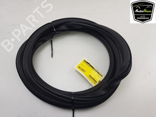 Rubber door seal VW ID.3 (E11, E12) 1st | BP13146682C142 