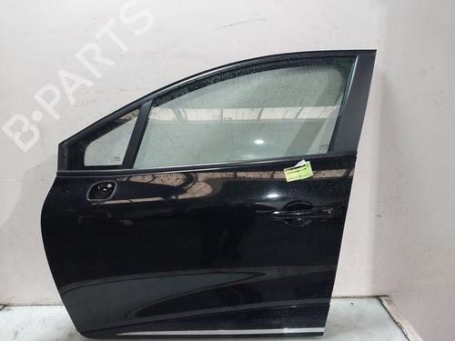 Used Left front door RENAULT CLIO IV (BH_) 0.9 TCe 90 (BHNF, BHMA, BHMH, BHJK, BHJR) (90 hp) 31978636