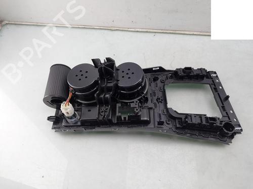 Middle console VW GOLF VII (5G1, BQ1, BE1, BE2) 1.4 GTE Hybrid | BP30102807I22 