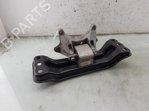 Used Gearbox mount MERCEDES-BENZ C-CLASS Coupe (C205) AMG C 63 S (205.387) (510 hp) 24316698