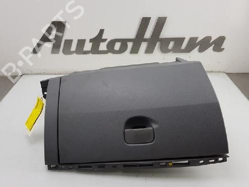 Used Glove box Glove box RENAULT CLIO III (BR0/1, CR0/1) 1.5 dCi (C/BR0G, C/BR1G) (68 hp) 12011157 12011157