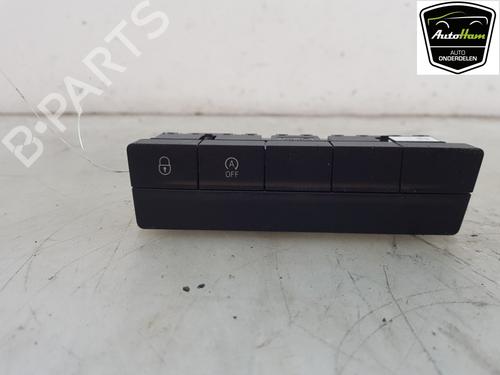 Used Switch SKODA OCTAVIA III Combi (5E5, 5E6) 1.2 TSI (105 hp) 21216528