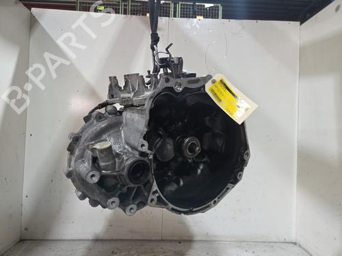 Gearkasse Gearkasse OPEL KARL (C16) 1.0 (75 hp) 39711058 39711058