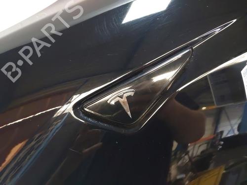 Left front fenders TESLA MODEL S (5YJS) 85 | BP27542318C41 