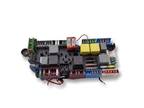 fuse-box-mercedes-benz-sprinter-35-t-van-b907-b910-2018-40598292 main image