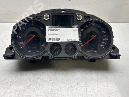 Used Instrument cluster Instrument cluster VW PASSAT B6 Variant (3C5) 2.0 TDI (136 hp) 33266736 33266736