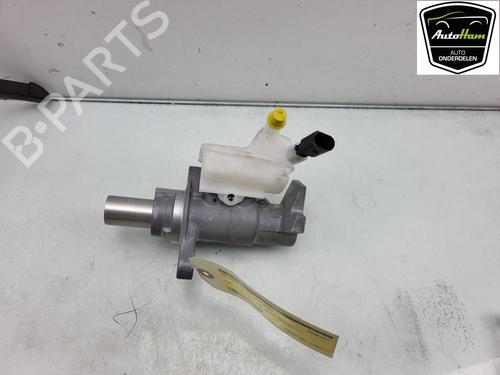 master-brake-vw-multivan-t7-stm-stn-14-ehybrid-7t0611011a-2021-13650367 main image
