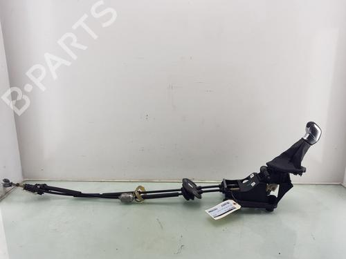 Used Gear lever PEUGEOT 208 I (CA_, CC_) 1.2 VTI 82 (82 hp) 25926072
