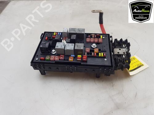 Used Fuse box OPEL ASTRA J (P10) 1.4 Turbo (68) (140 hp) 20643703