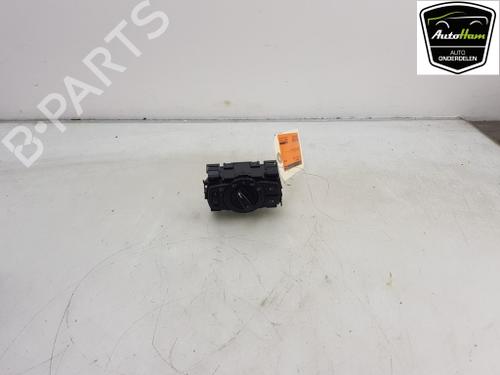 Used Headlight switch Headlight switch BMW 1 (E81) 116 i (122 hp) 12043447 12043447