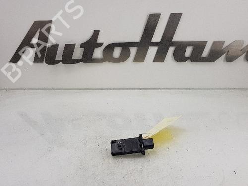 Used Mass air flow sensor Mass air flow sensor FORD S-MAX (WA6) 2.0 TDCi (140 hp) 12017675 12017675