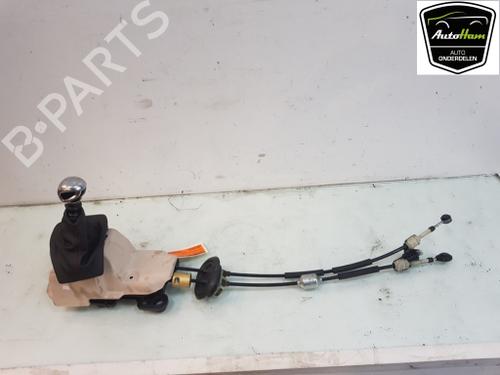 Used Gear lever Gear lever PEUGEOT 2008 I (CU_) 1.2 THP 130 / PureTech 130 (130 hp) 12046892 12046892