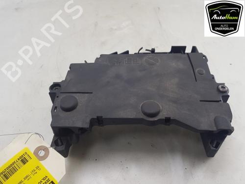 Fuse box VOLVO V40 Hatchback (525) D4 | BP16352633E1 - Image 2