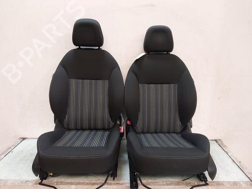 Sæde sæt Sæde sæt PEUGEOT 208 I (CA_, CC_) 1.2 VTI 82 (82 hp) 33617914 33617914