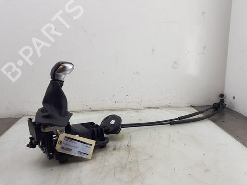 Used Gear lever PEUGEOT 208 I (CA_, CC_) 1.2 VTI 82 (82 hp) 27458766