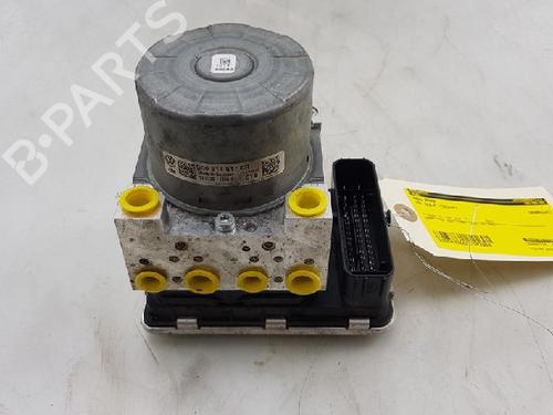 Used ABS pump VW GOLF VII (5G1, BQ1, BE1, BE2) 1.5 TSI (130 hp) 12005684