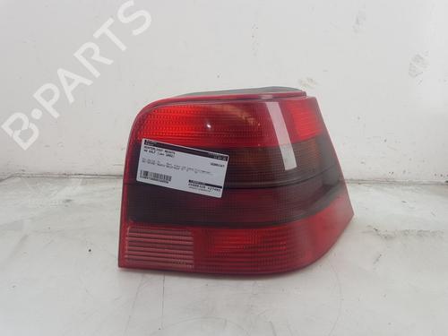 Højre baglygte VW GOLF IV (1J1) 1.4 16V (75 hp) 27499013
